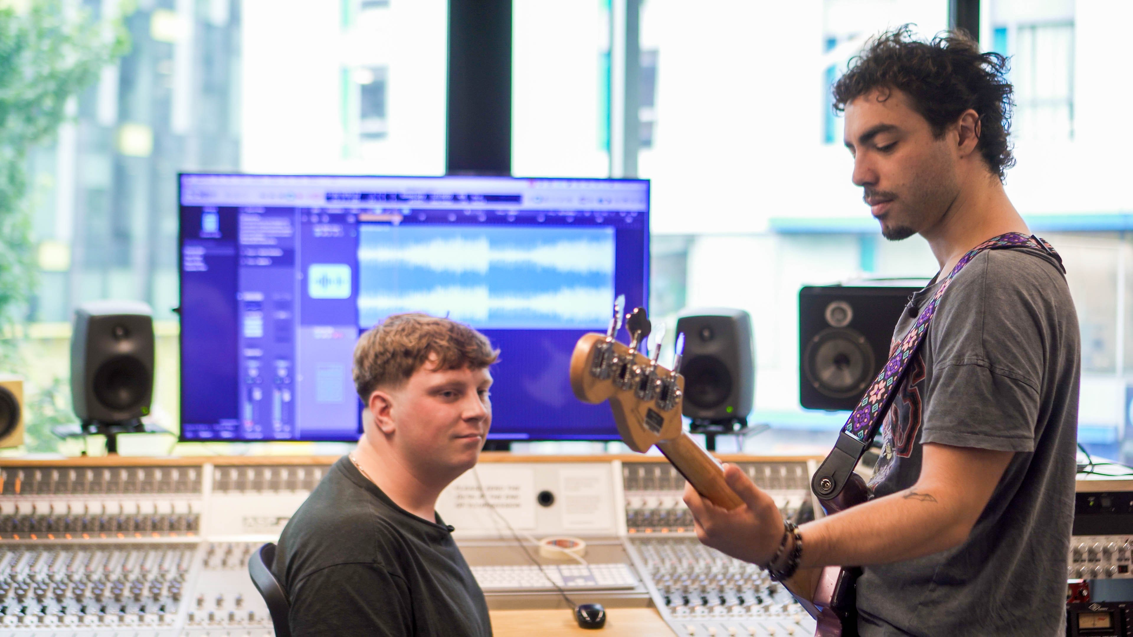 Apply Now to LCCM Music Degrees in London